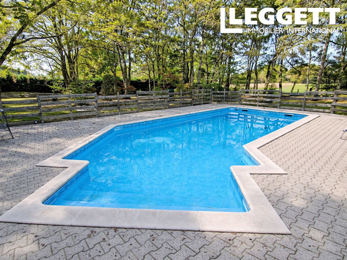 Image No.9-3 Bed House for sale