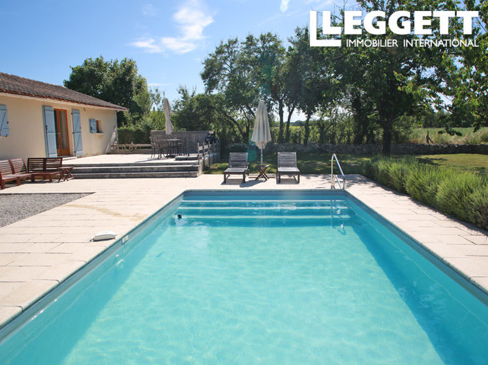 Image No.4-8 Bed House for sale