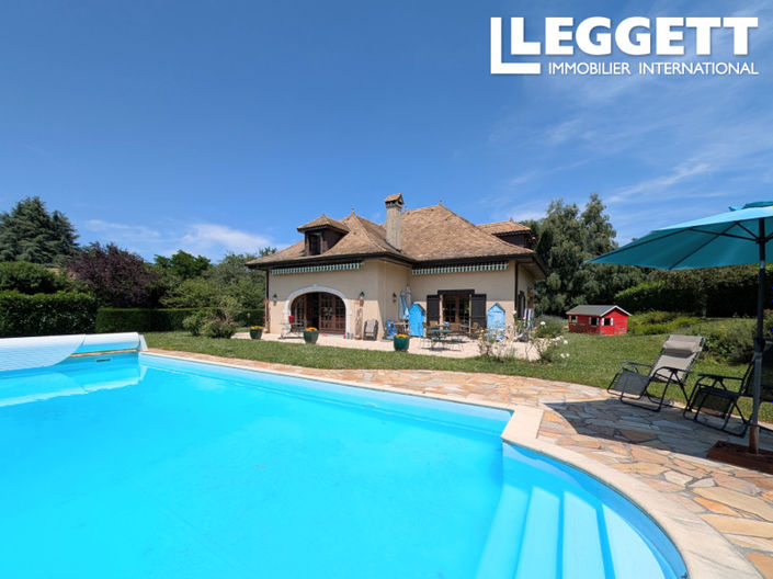 Image No.2-4 Bed House for sale