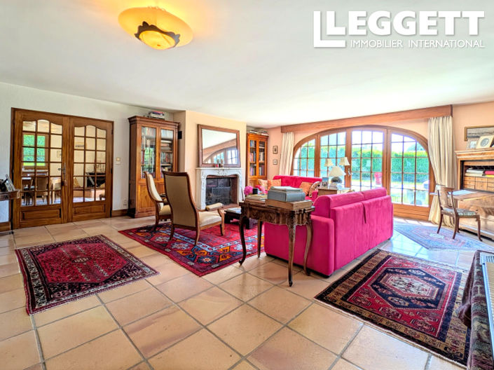 Image No.4-4 Bed House for sale