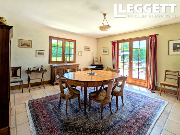 Image No.5-4 Bed House for sale