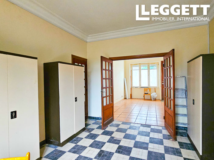 Image No.6-3 Bed House for sale