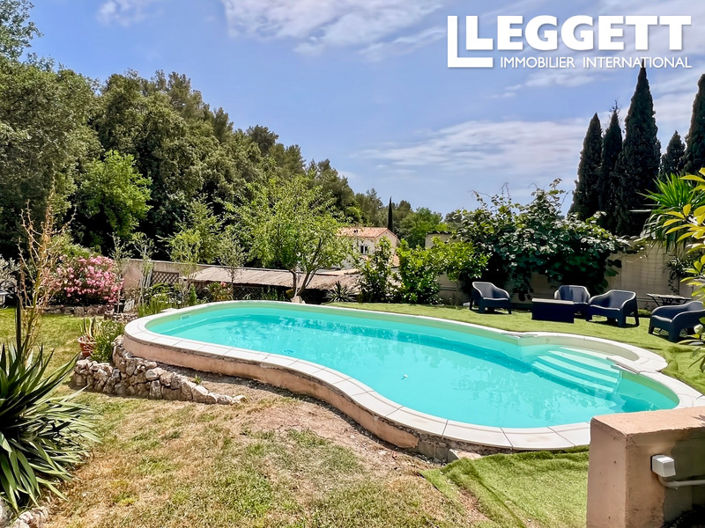 Image No.2-5 Bed House for sale