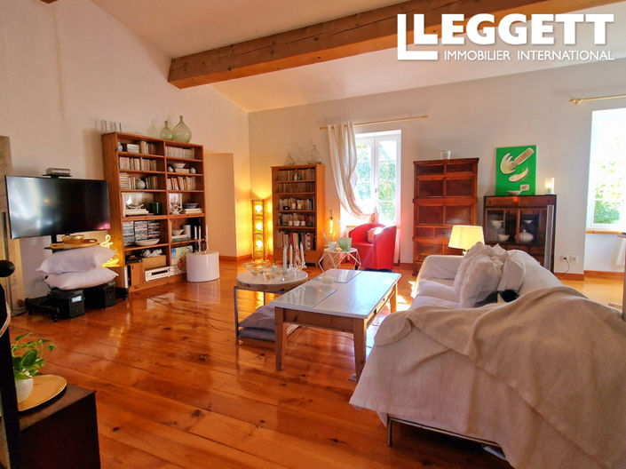 Image No.5-6 Bed House for sale