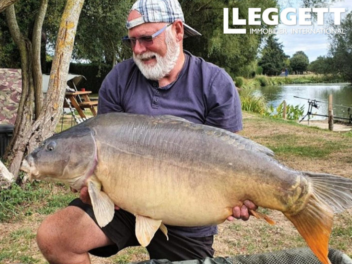 Image No.6-6 Bed Land for sale