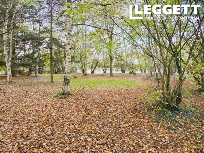 Image No.8-6 Bed Land for sale