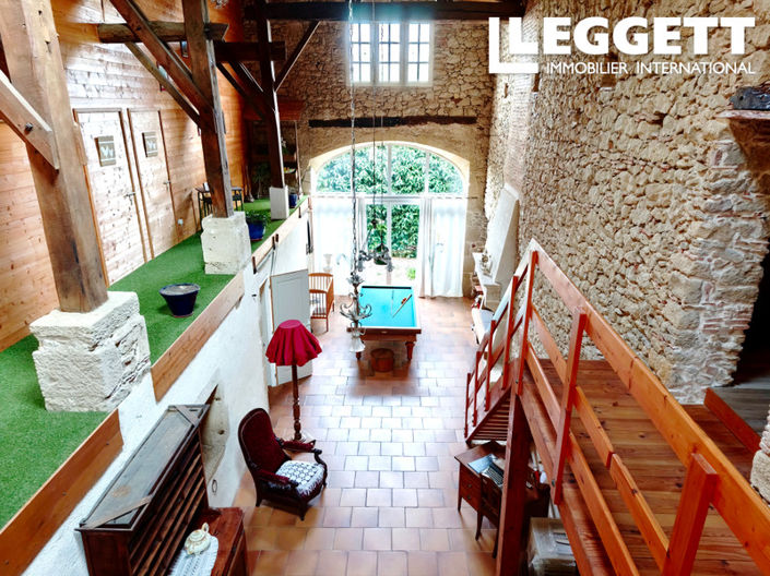 Image No.2-5 Bed House for sale