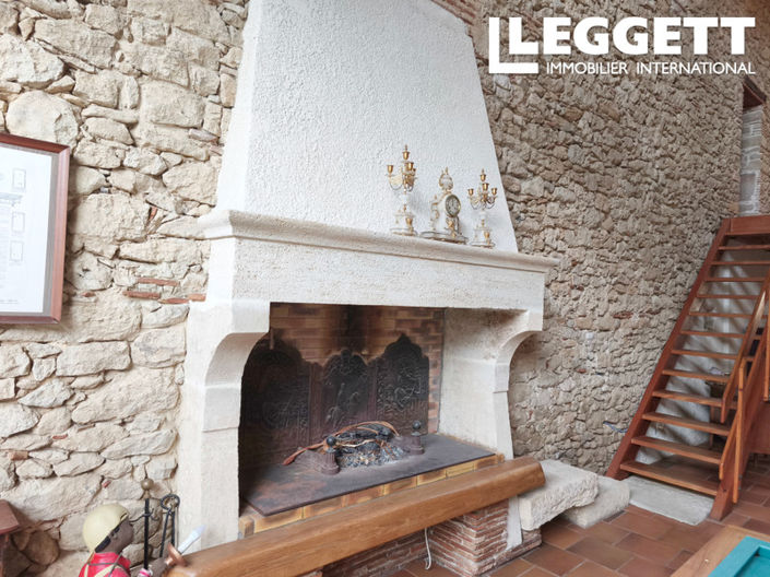 Image No.7-5 Bed House for sale