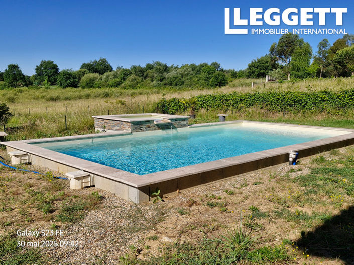 Image No.2-5 Bed House for sale