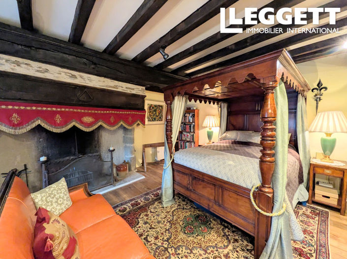 Image No.10-2 Bed House for sale