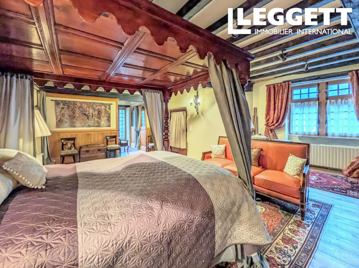 Image No.10-2 Bed House for sale