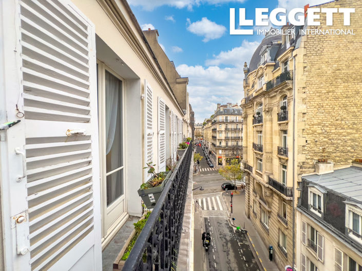 Image No.10-3 Bed Apartment for sale