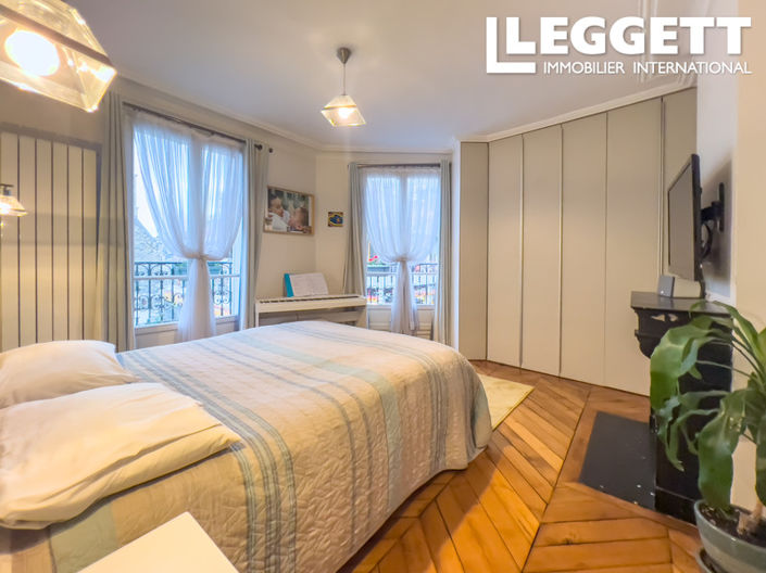 Image No.8-3 Bed Apartment for sale