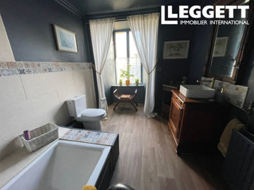 ahr0chm6ly9jzg4uagvzdglhlmltbw8vaw1hz2uvvevom