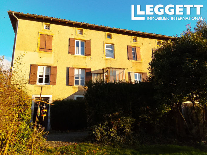 Image No.9-8 Bed House for sale