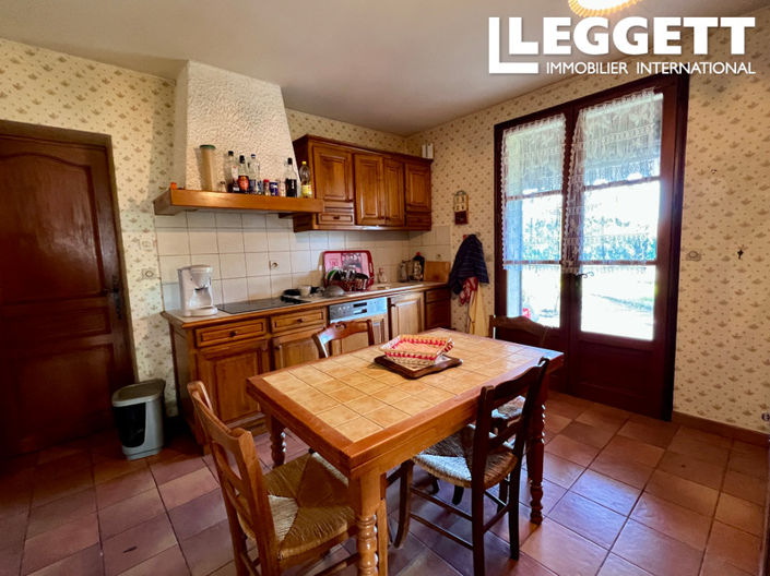 Image No.7-2 Bed House for sale