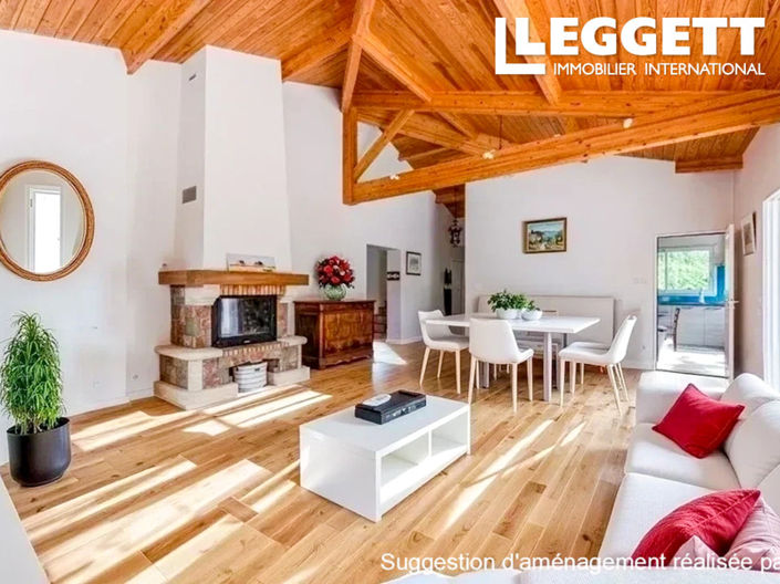 Image No.4-6 Bed House for sale