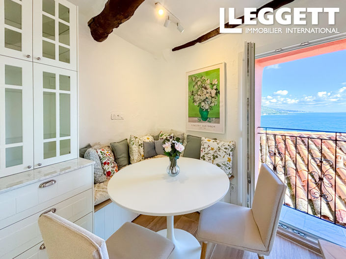 Image No.6-4 Bed House for sale