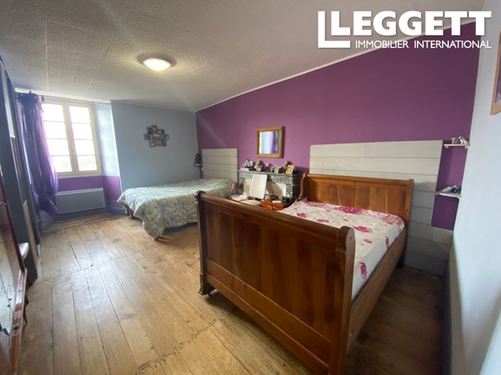 Image No.4-5 Bed House for sale