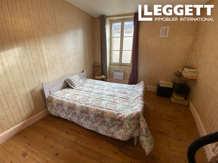 Image No.6-5 Bed House for sale