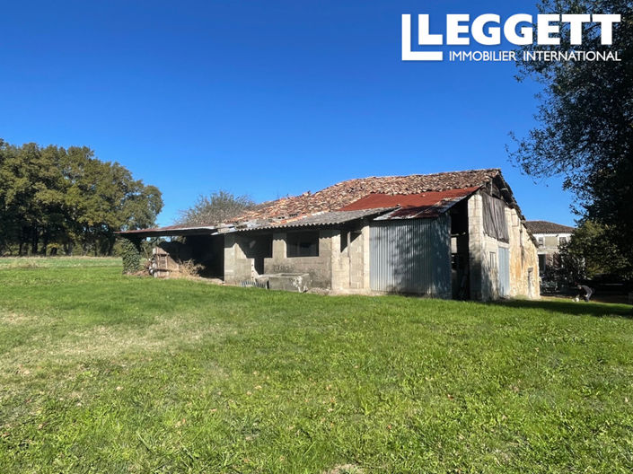 Image No.10-3 Bed House for sale