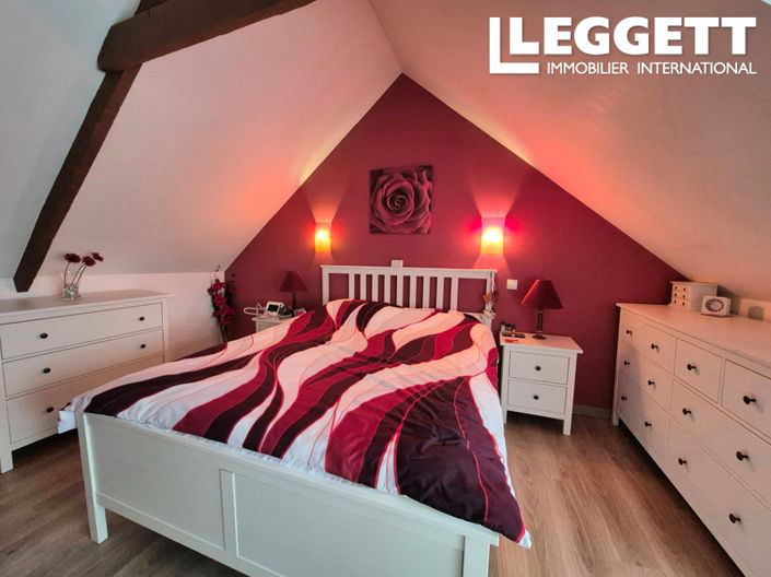 Image No.10-2 Bed House for sale