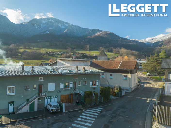 Image No.1-6 Bed Apartment for sale