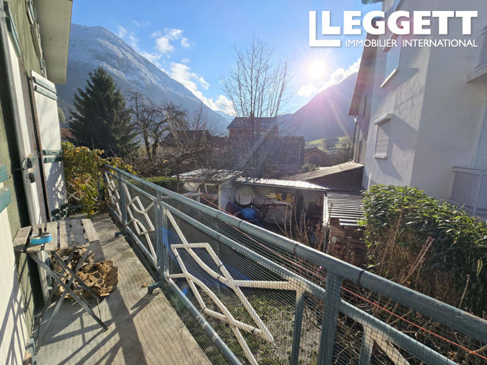 Image No.9-6 Bed Apartment for sale