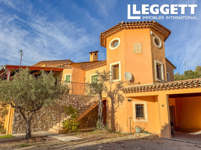 Image No.3-4 Bed House for sale