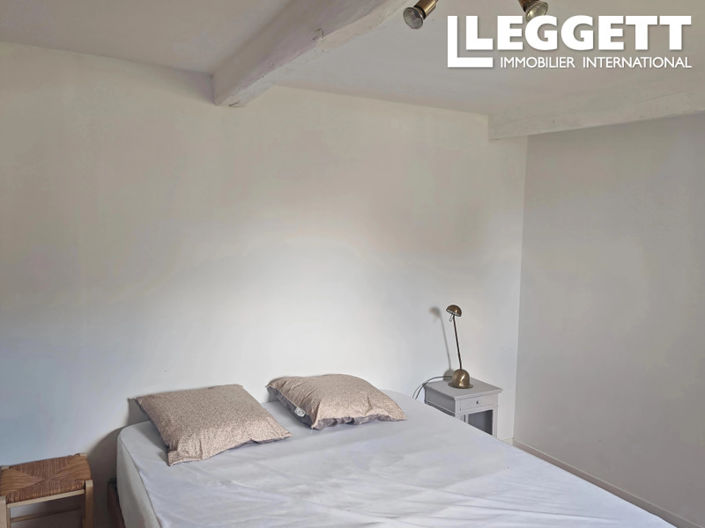 Image No.10-2 Bed House for sale