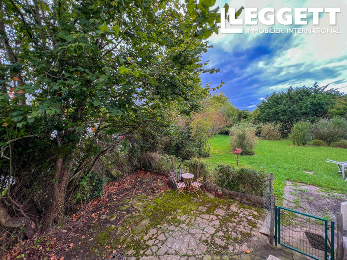 Image No.2-5 Bed House for sale