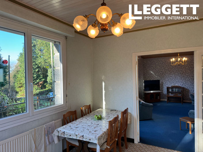 Image No.8-2 Bed House for sale