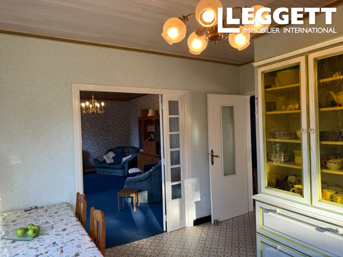 Image No.9-2 Bed House for sale