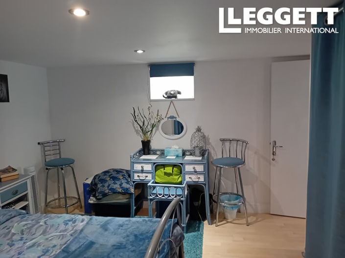 Image No.4-3 Bed House for sale