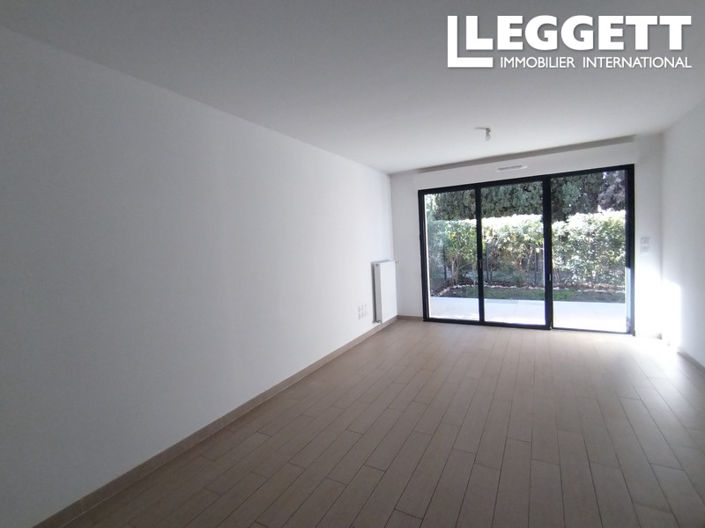 Image No.10-1 Bed Apartment for sale