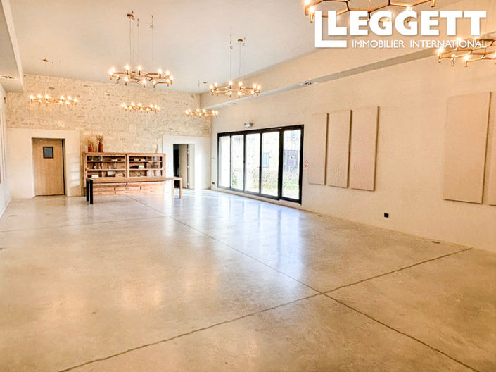 Image No.4-Maison de 13 chambres à vendre à Angoulême