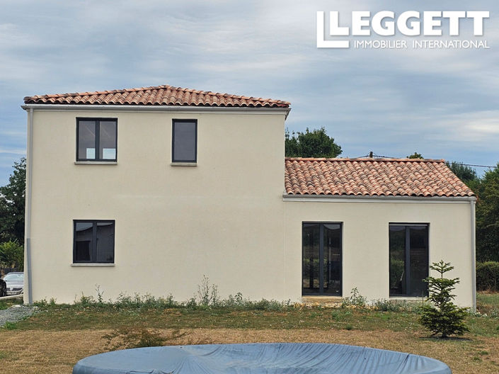 Image No.9-House for sale