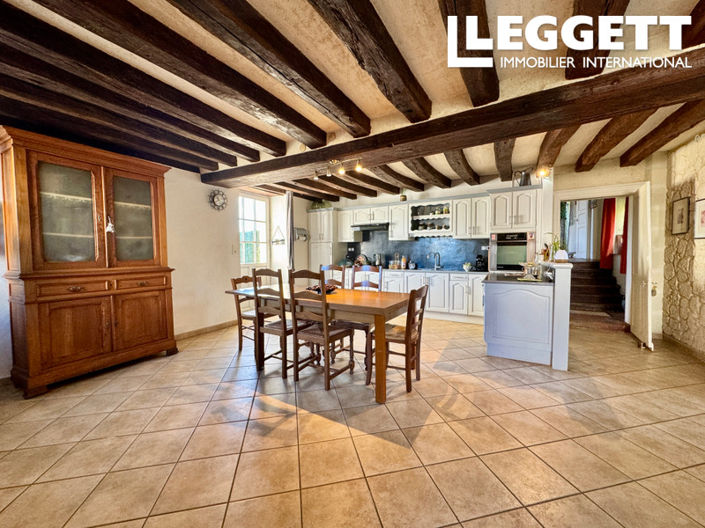 Image No.2-5 Bed Chateaux for sale