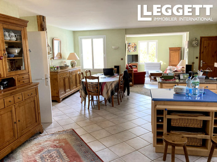 Image No.3-3 Bed House for sale