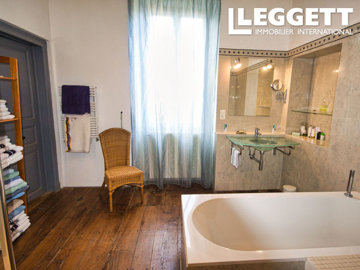 ahr0chm6ly9jzg4uagvzdglhlmltbw8vaw1hz2uvvevom