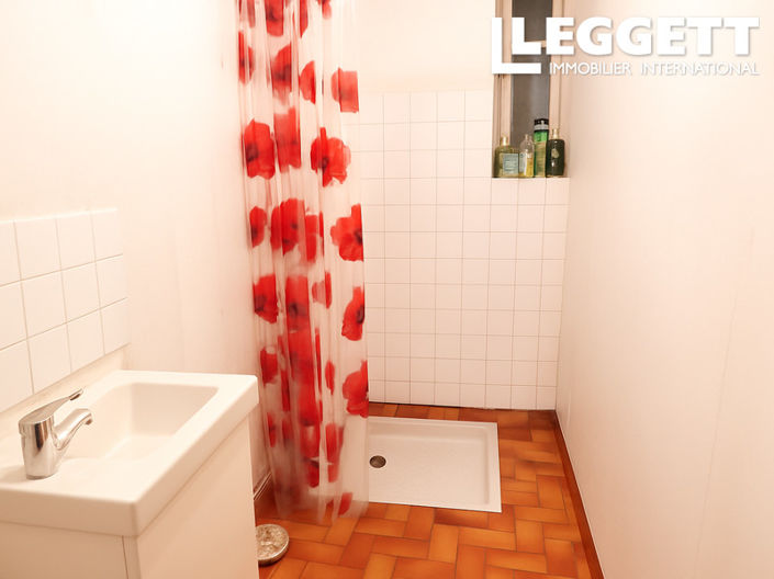 Image No.7-1 Bed House for sale