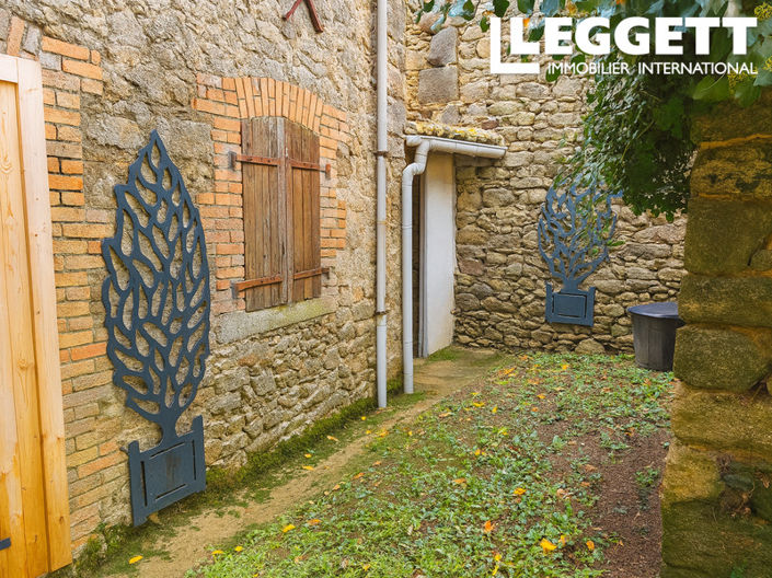 Image No.9-1 Bed House for sale