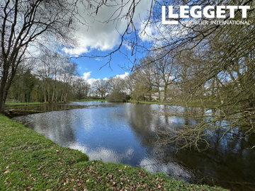 ahr0chm6ly9jzg4uagvzdglhlmltbw8vaw1hz2uvvevom