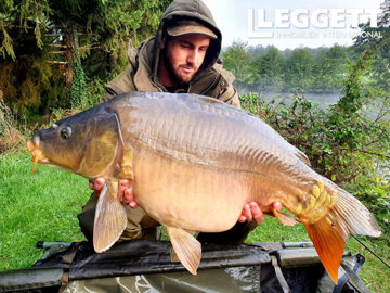 ahr0chm6ly9jzg4uagvzdglhlmltbw8vaw1hz2uvvevom