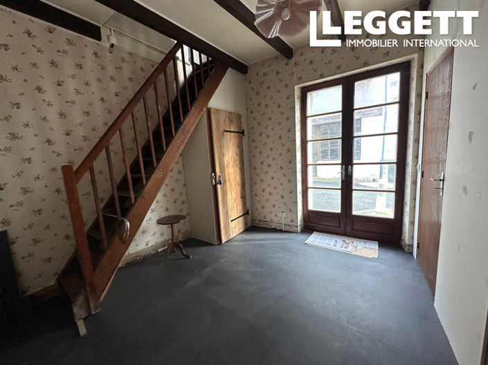 Image No.3-1 Bed House for sale