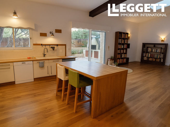 Image No.4-3 Bed House for sale