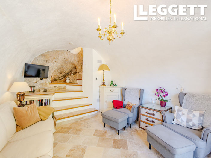 Image No.7-2 Bed House for sale