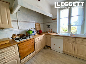 ahr0chm6ly9jzg4uagvzdglhlmltbw8vaw1hz2uvvevom