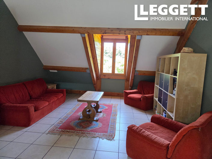 Image No.3-6 Bed House for sale