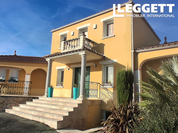 Image No.2-3 Bed House for sale